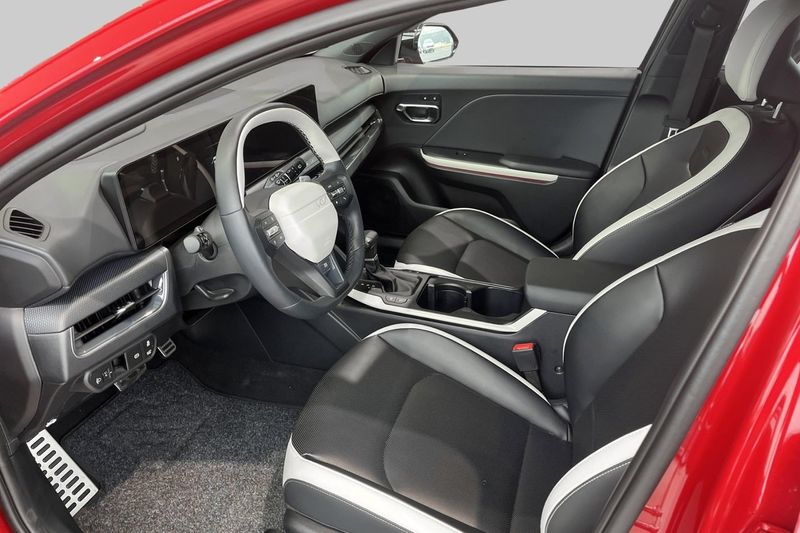 Kia K4 bild 7