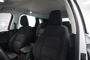 Ford Kuga bild 4