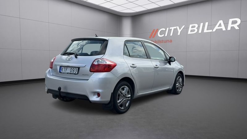 Toyota Auris bild 5