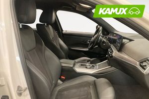 BMW 330 bild 15