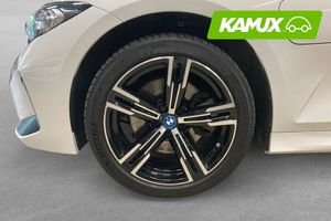 BMW 330 bild 8