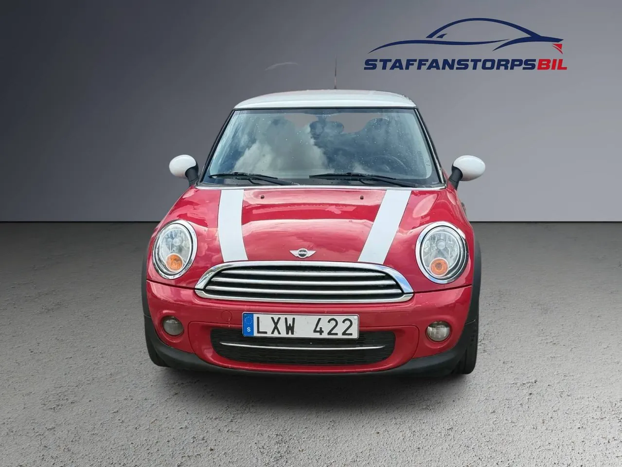 Vehicle image 1