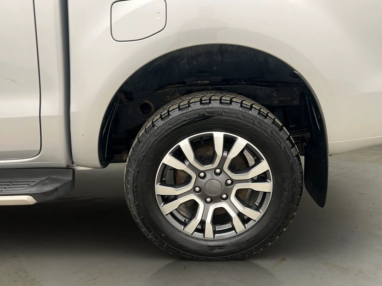 Vehicle image 31