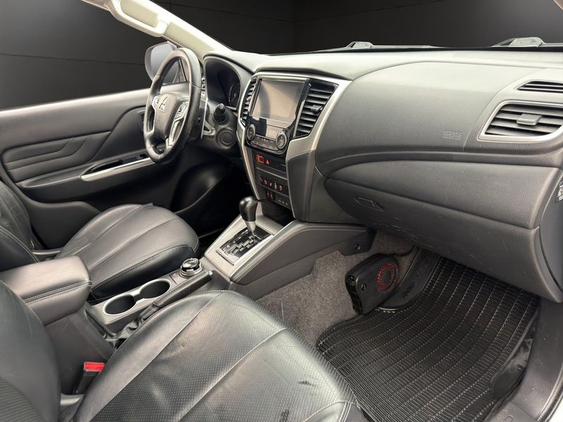 Mitsubishi L200 bild 30