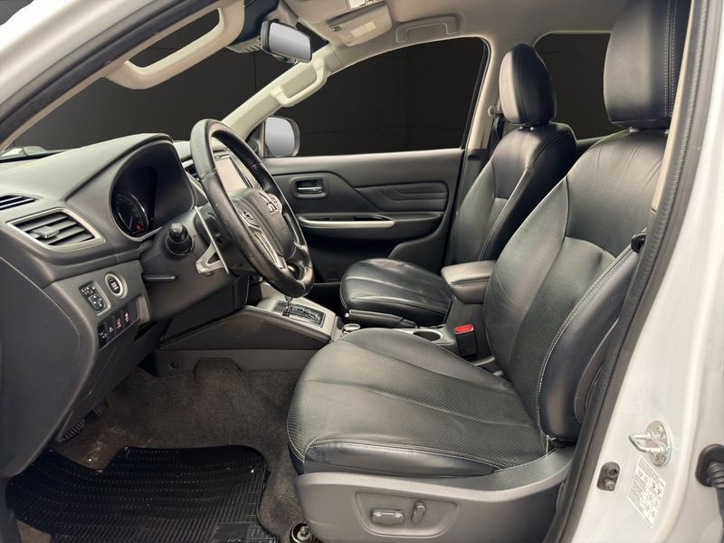 Mitsubishi L200 bild 19