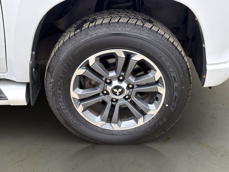 Mitsubishi L200 bild 34