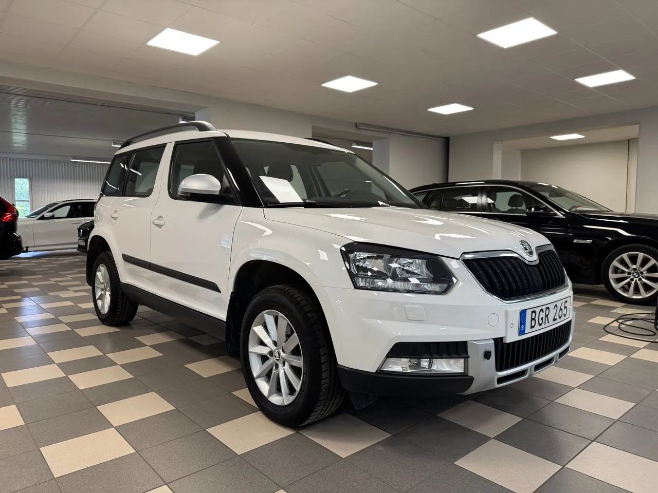 Vehicle image 2