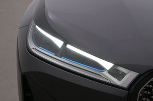 BMW iX bild 26