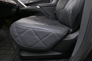 BMW iX bild 14