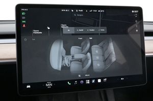 Tesla Model Y bild 21