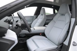 Polestar 4 bild 10
