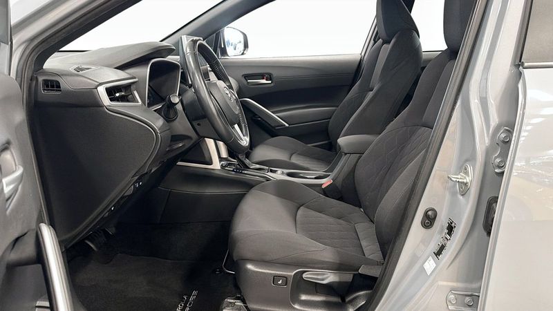 Toyota Corolla Cross bild 10