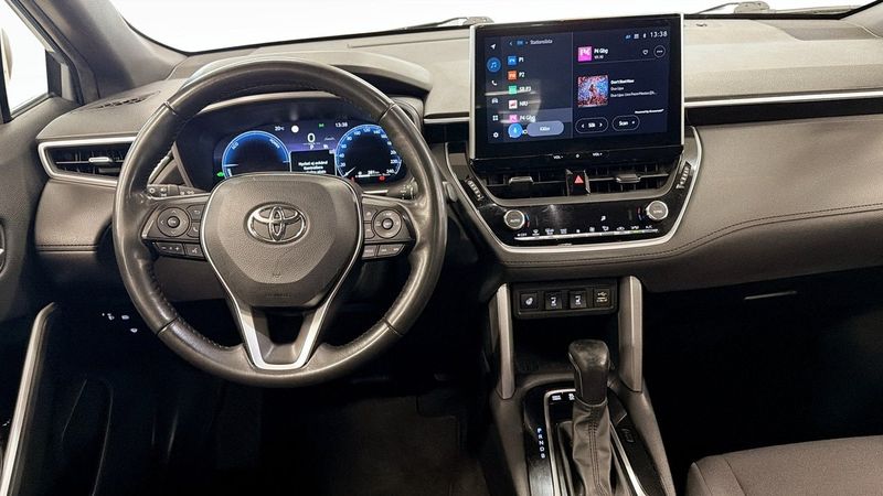 Toyota Corolla Cross bild 13