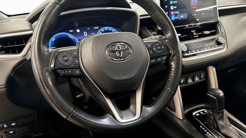 Toyota Corolla Cross bild 11