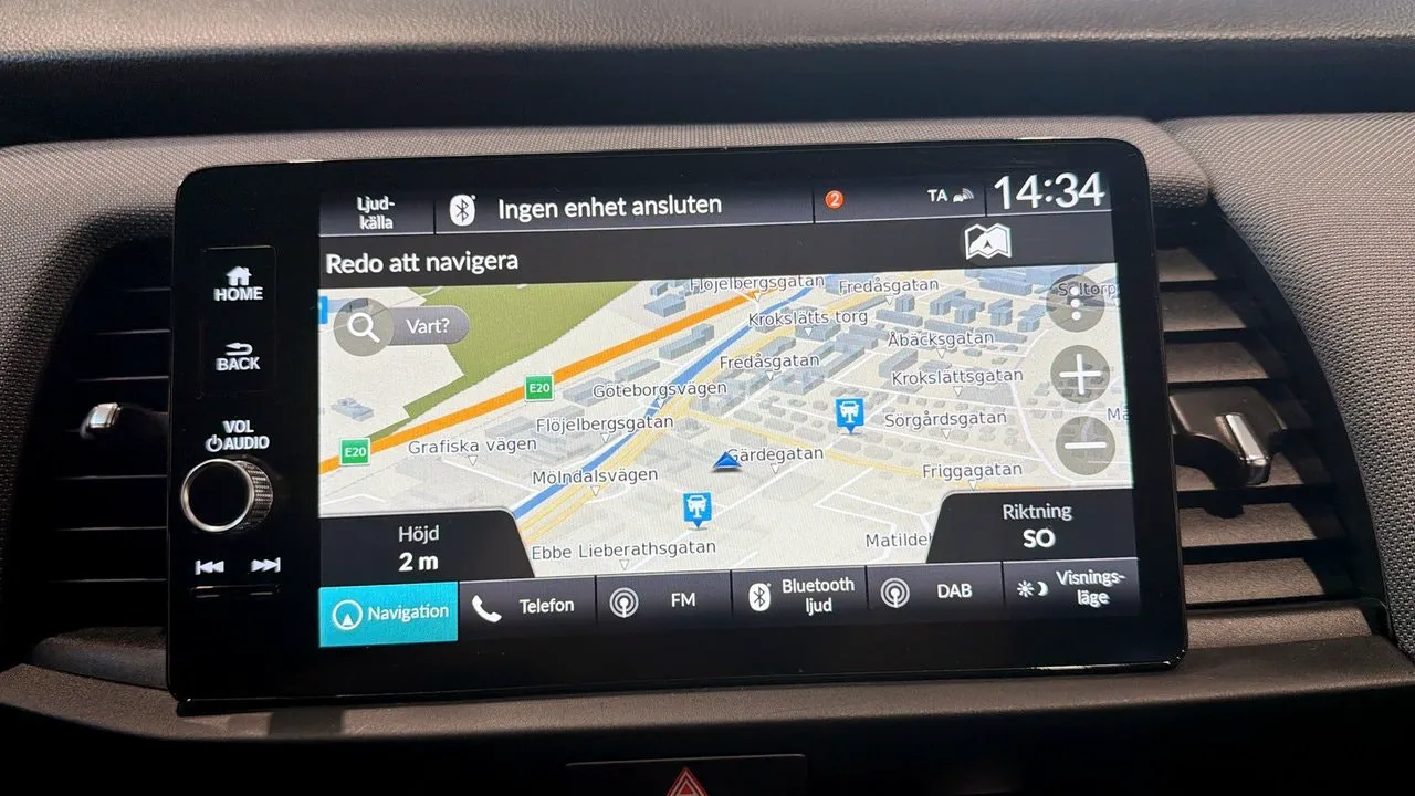 Vehicle image 18