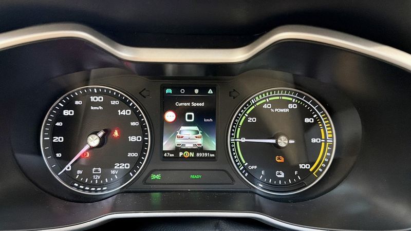 MG ZS EV bild 19
