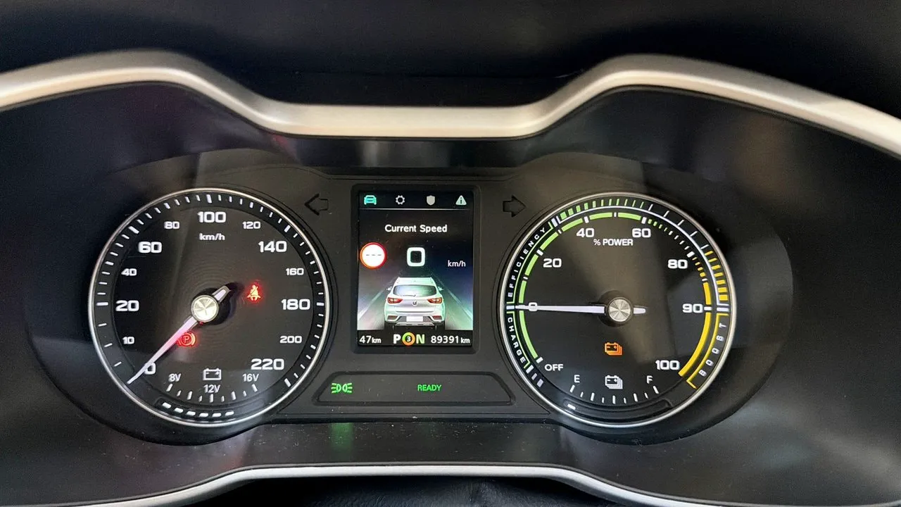 Vehicle image 18