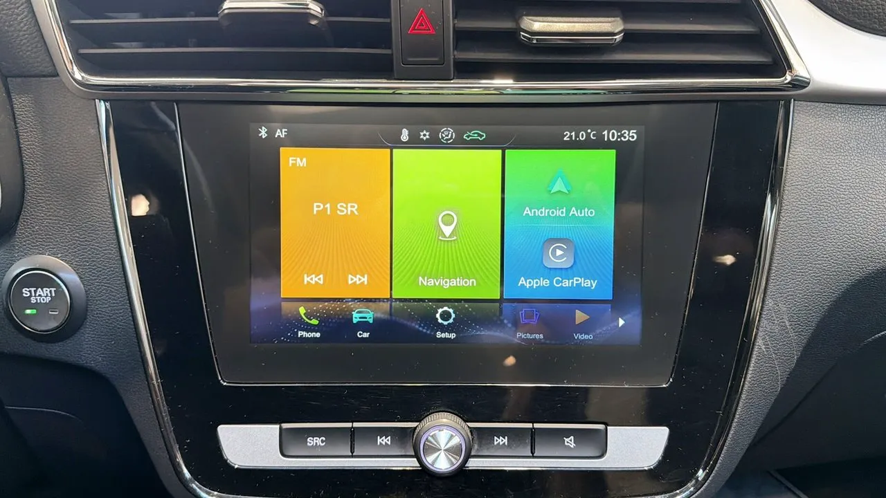 Vehicle image 19