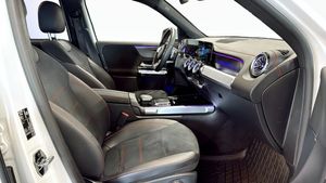 Mercedes EQB300 bild 3