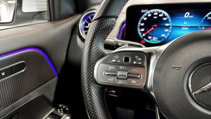 Mercedes EQB300 bild 13