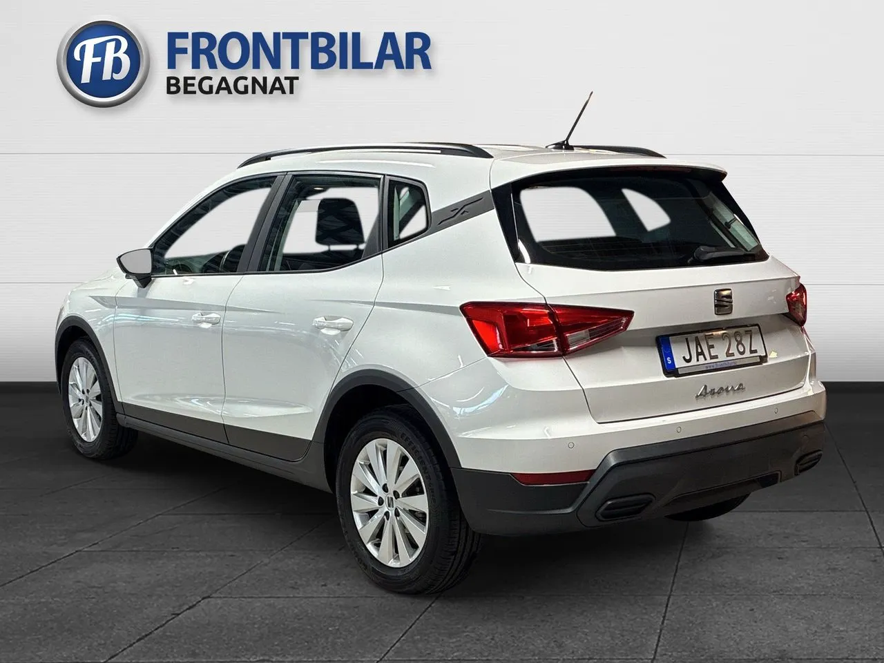 Vehicle image 7