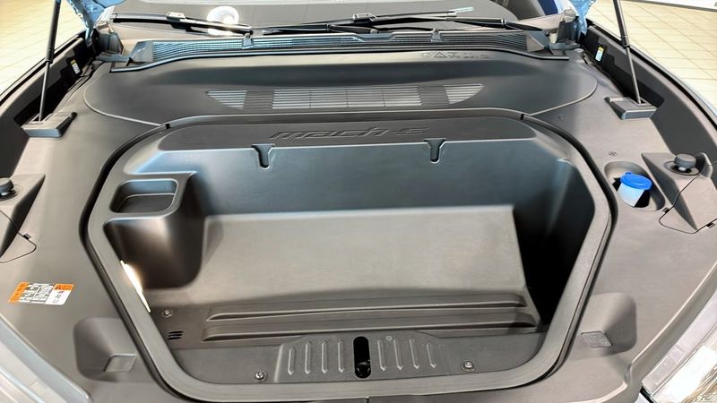 Ford Mustang Mach-E bild 12