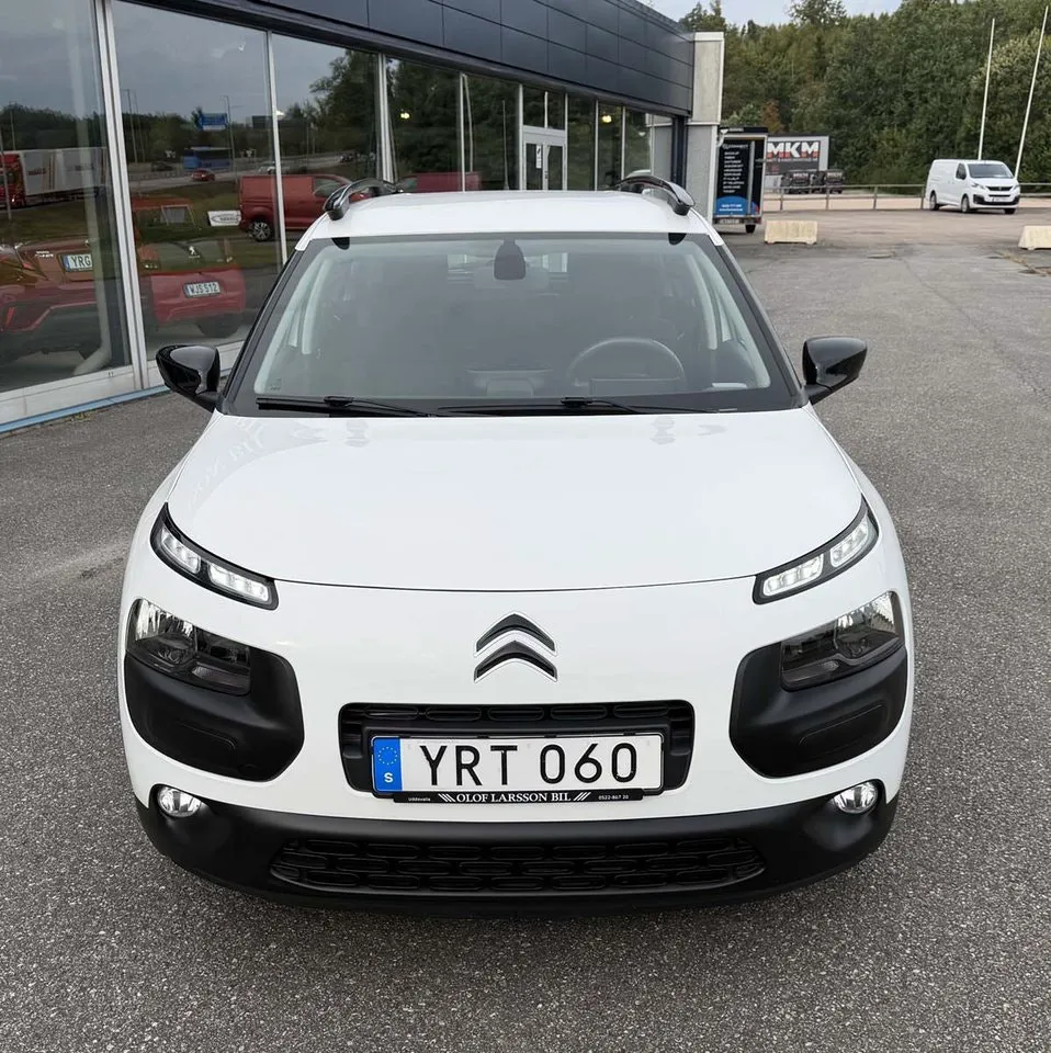 Vehicle image 1