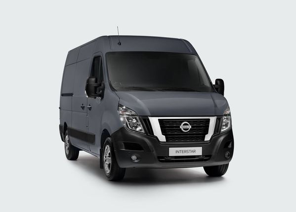 Nissan Interstar L2H2 Van 150hk AT Tekna - 2026