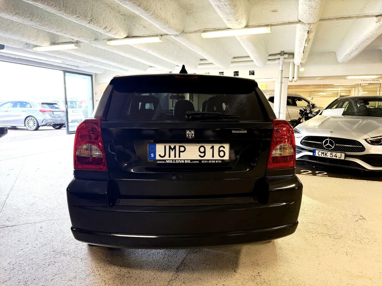 Vehicle image 7