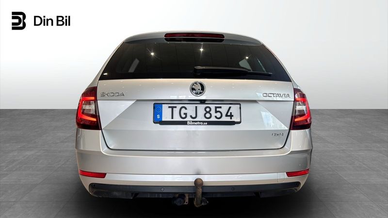 Skoda Octavia bild 9