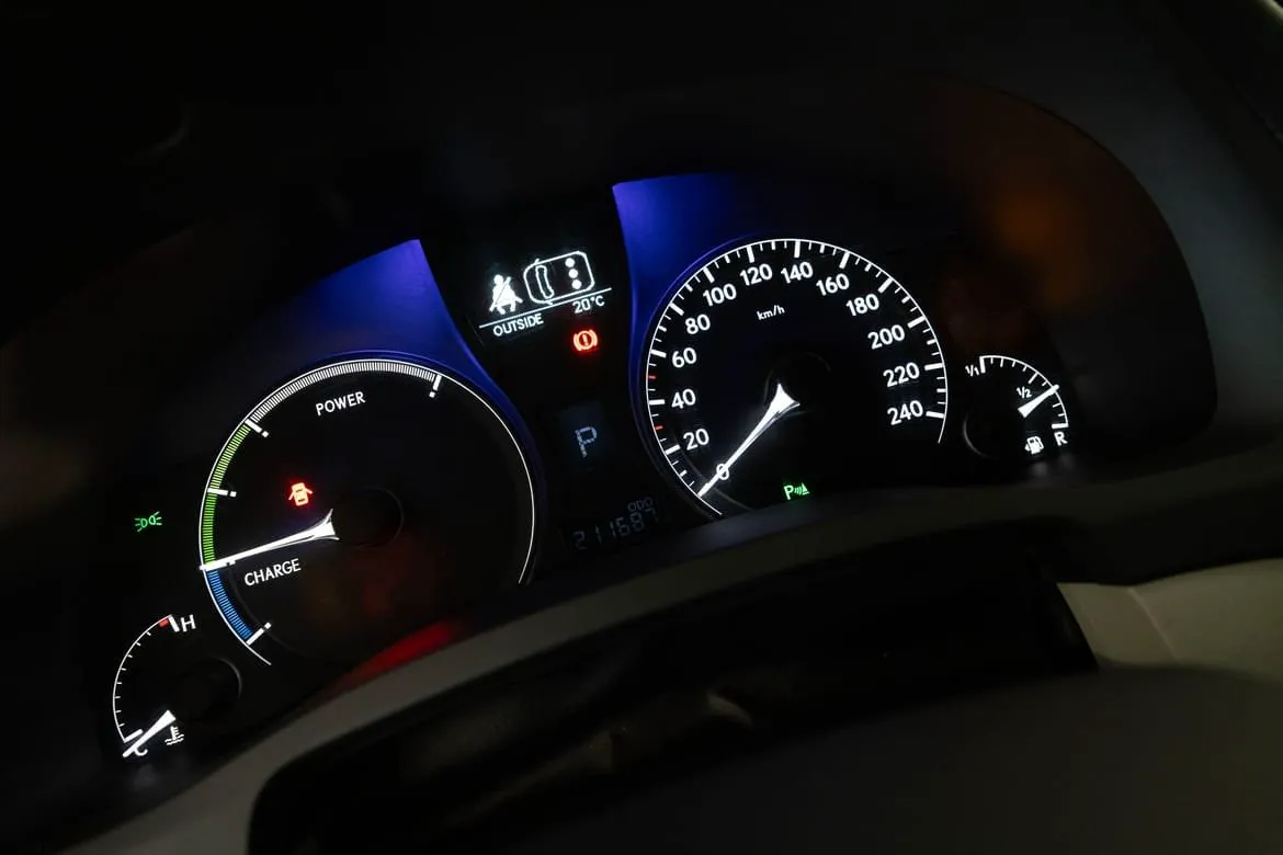 Vehicle image 18