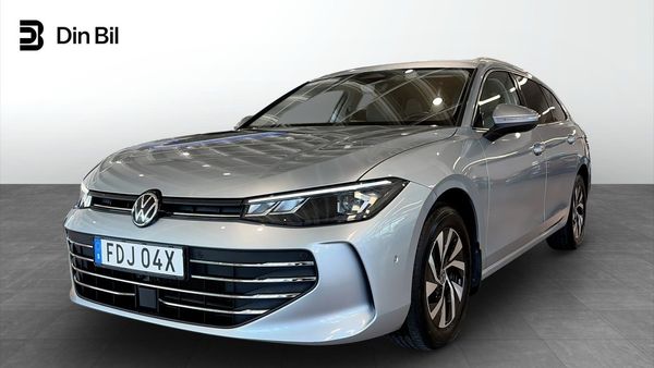 Volkswagen Passat SPORTSCOMBI 1.5 eTSI |Drag |Värmare - 2024