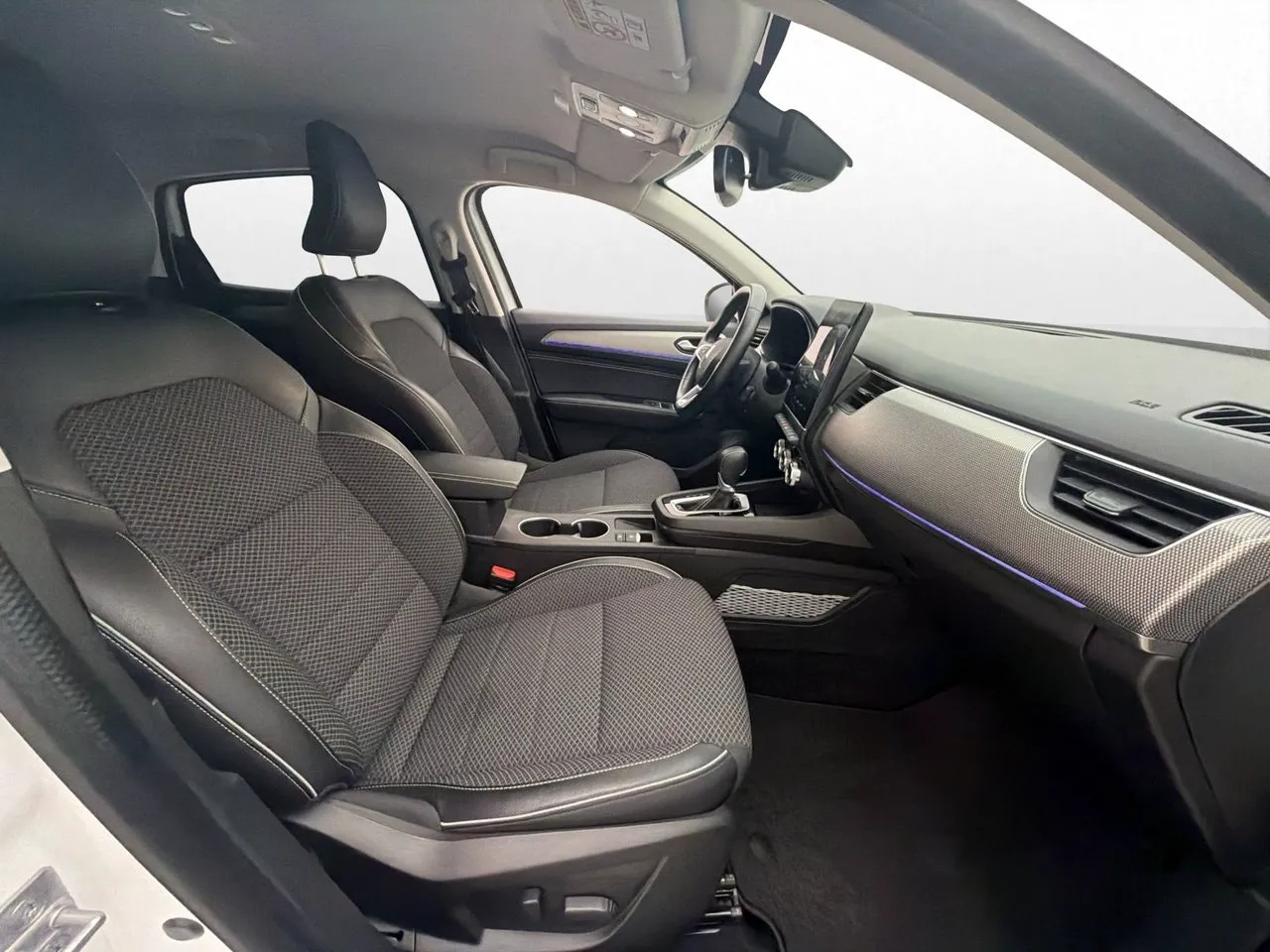 Vehicle image 23
