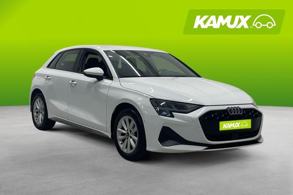 Audi A3 Sportback 35 TFSI Carplay PDC Moms - 2025