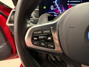 BMW 330 bild 17