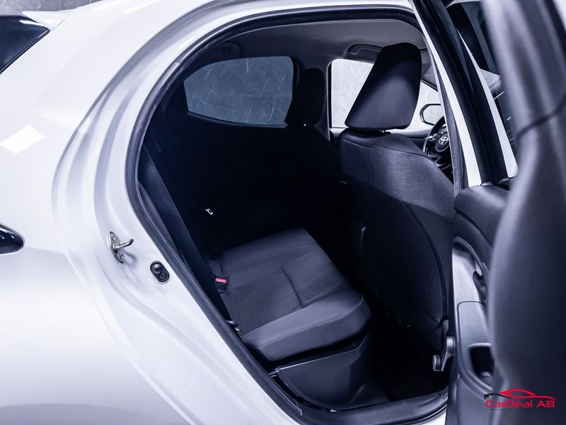 Toyota Yaris bild 16