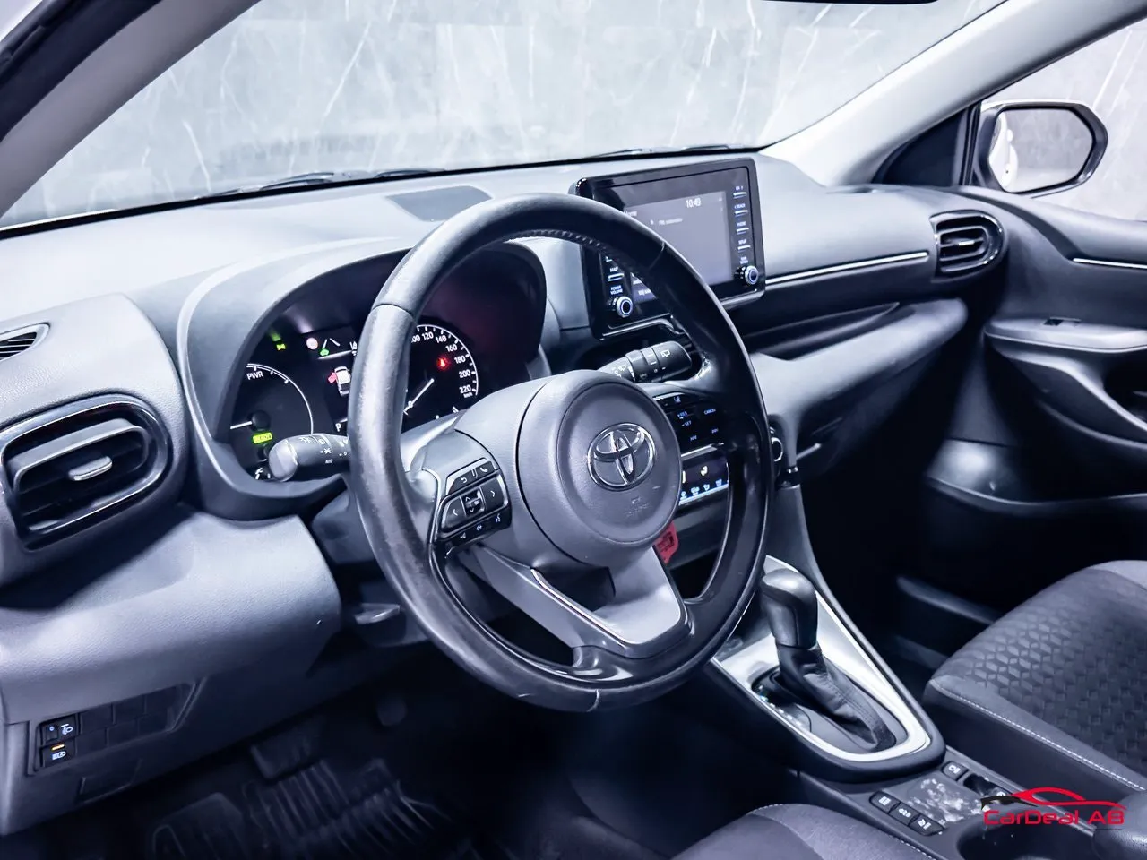 Vehicle image 11