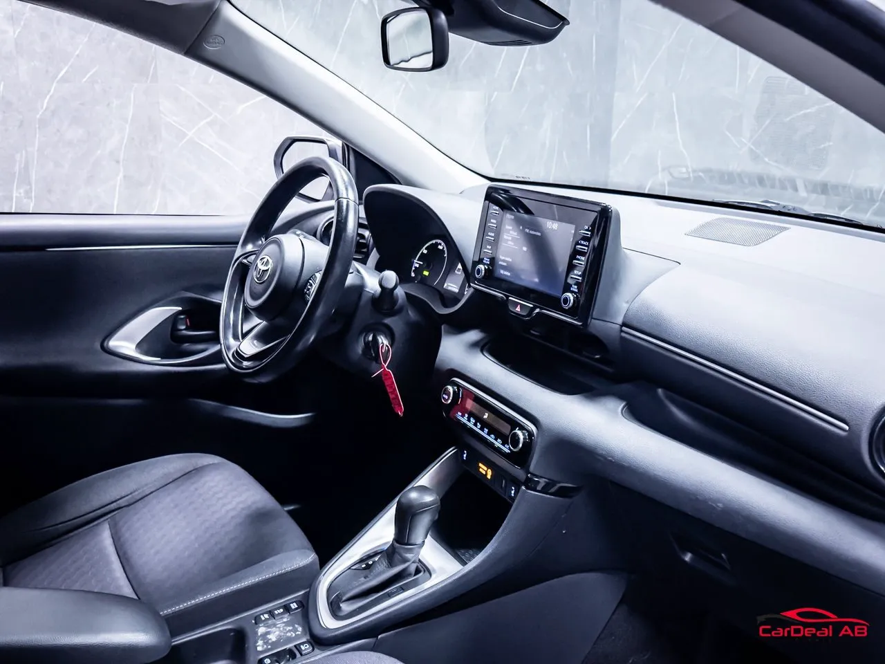 Vehicle image 12