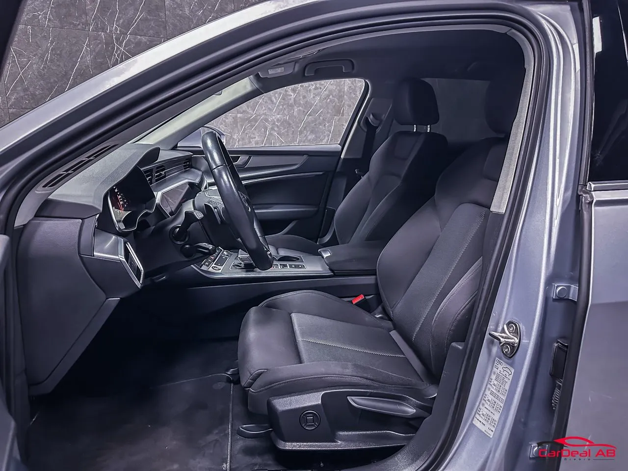 Vehicle image 12