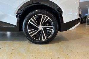 Lynk & Co 08 bild 21