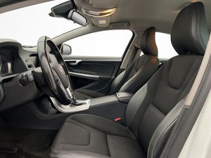 Volvo S60 bild 11