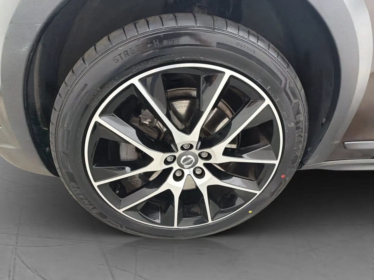 Vehicle image 36
