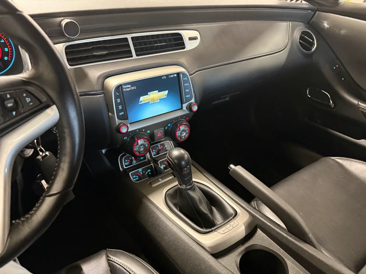 Vehicle image 23