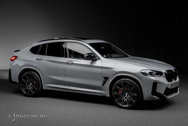 BMW X4 M Competition / Sportavgas / Head-Up - 2022