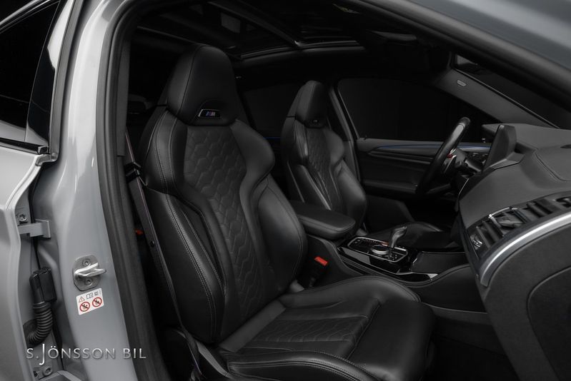 BMW X4 M bild 16