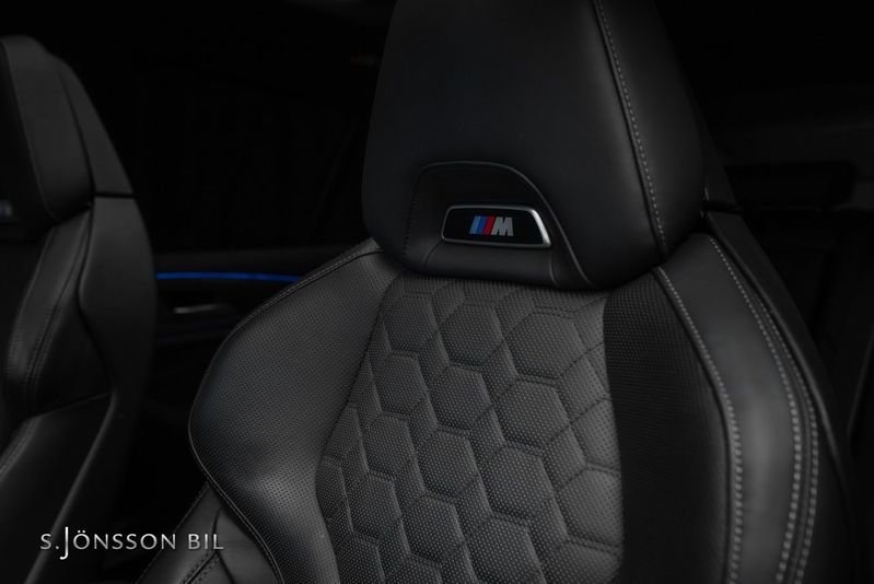 BMW X4 M bild 14