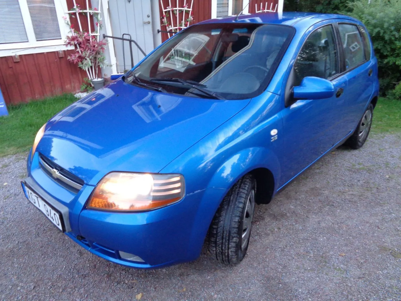 Vehicle image 25
