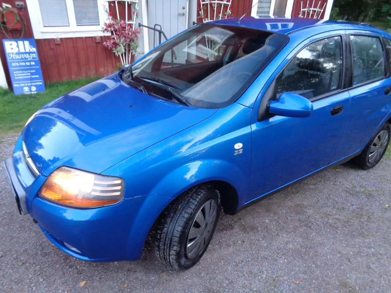 Vehicle image 26