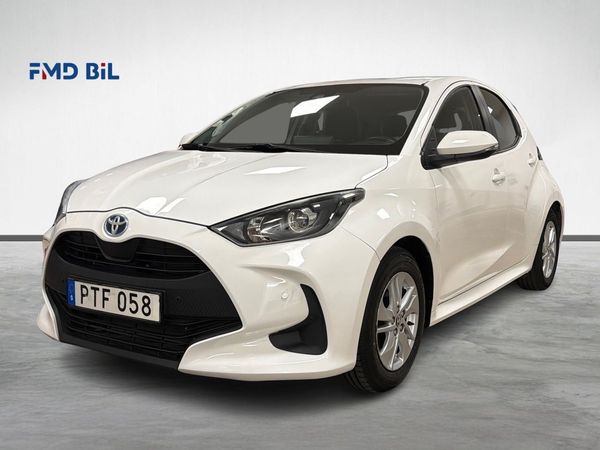 Toyota Yaris HYBRID CVT 122HK ACTIVE B-KAMERA P-SENSOR MOMS 1-ÄGARE - 2022