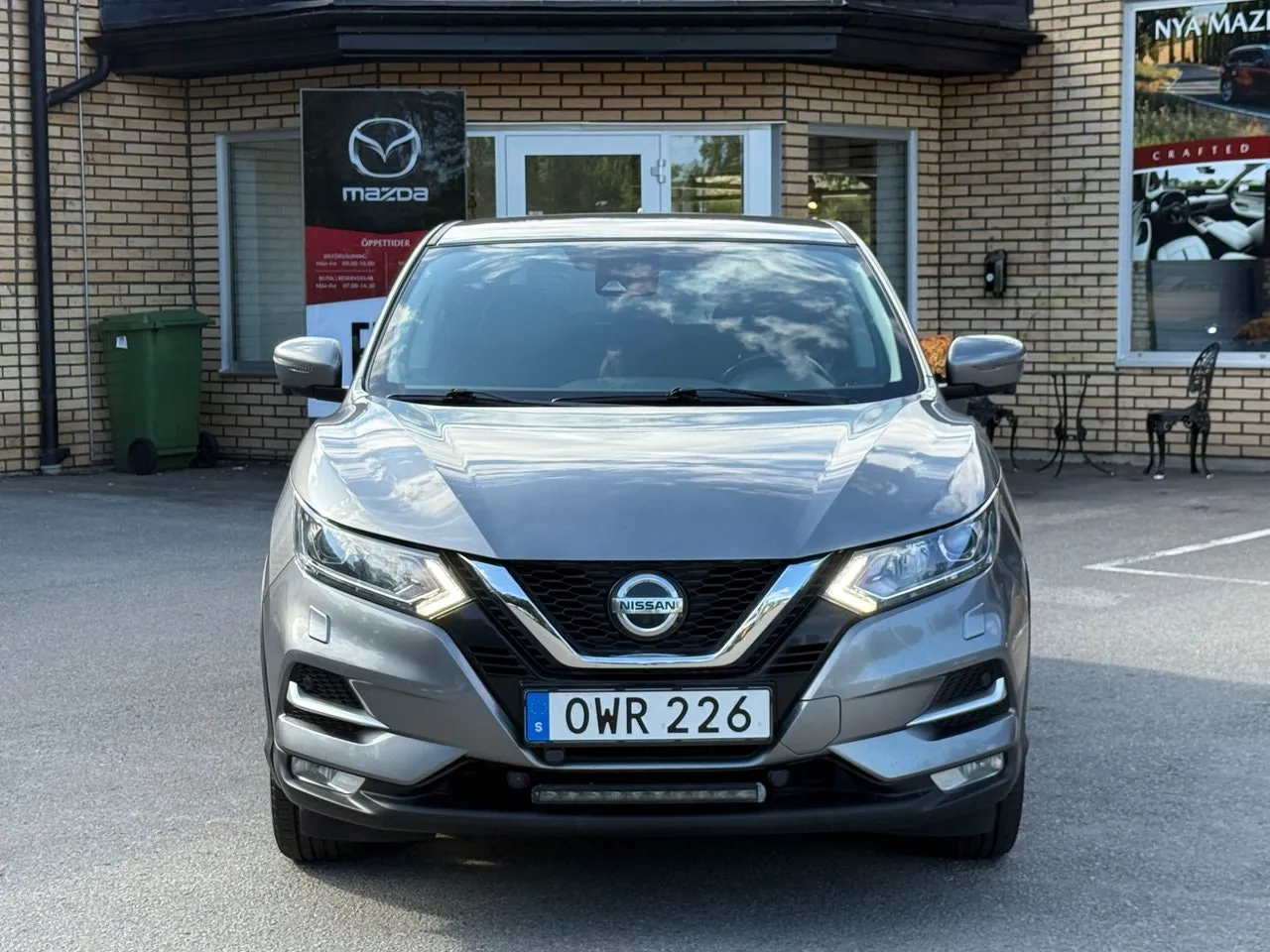 Vehicle image 7